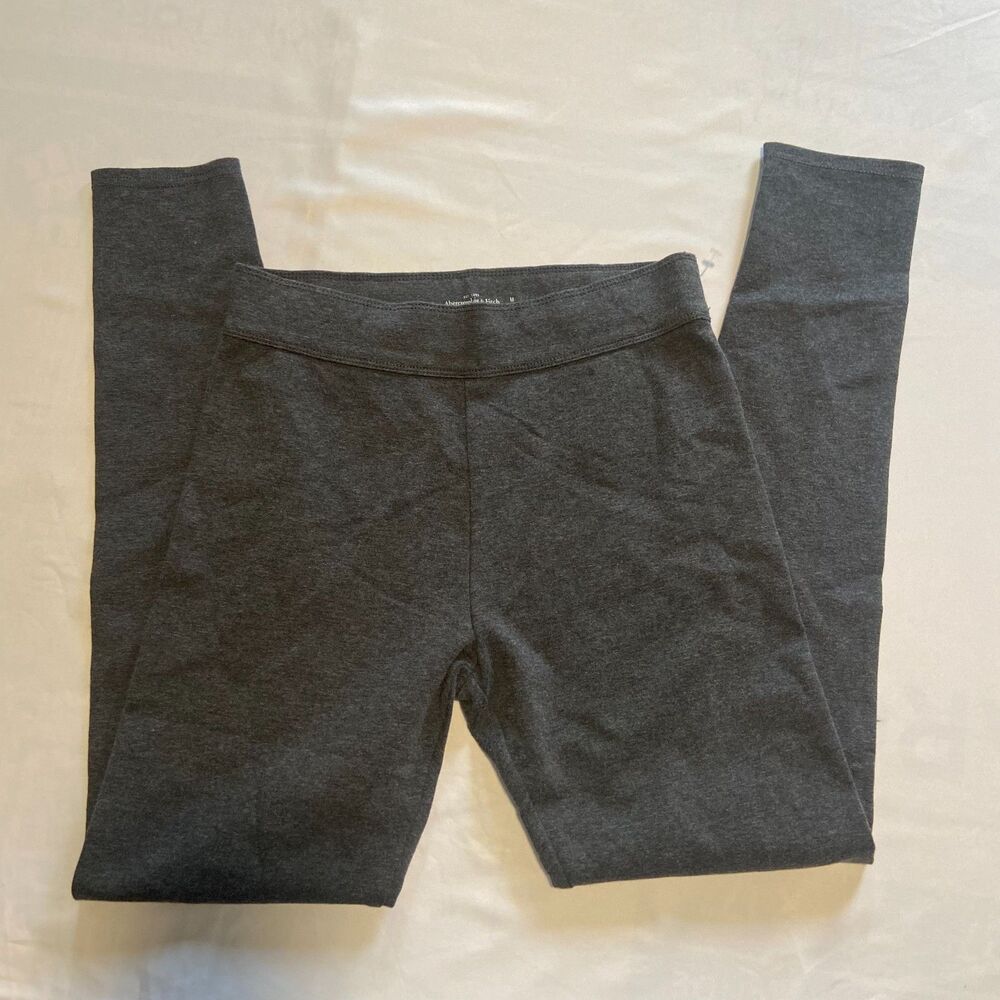 Abercrombie Fitch gray leggings pants NWOT size M
